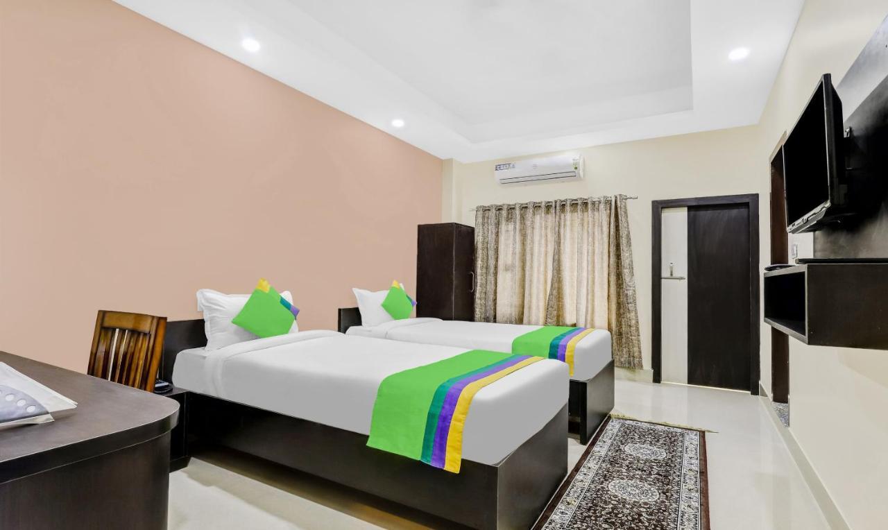 Treebo Hotel Mobi Vip Airport Guwahati Luaran gambar
